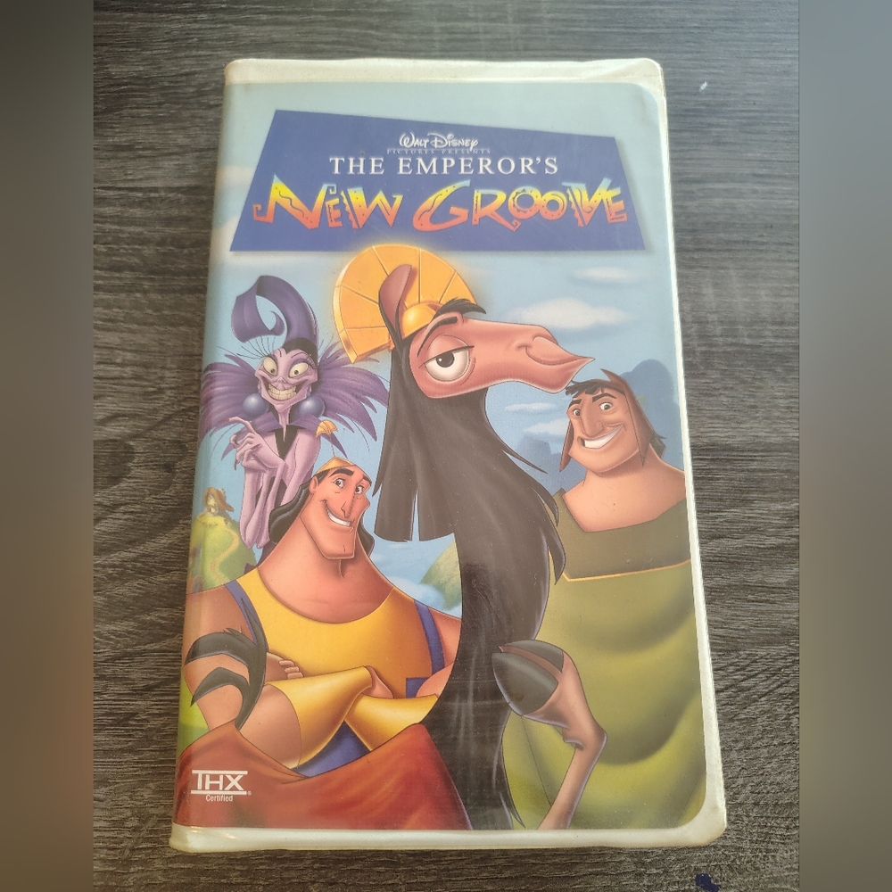 Disney's The Emperor's New Groove VHS
